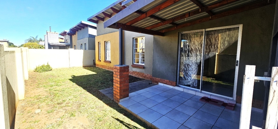 To Let 3 Bedroom Property for Rent in Waterval East North West